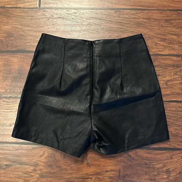 Nasty Gal Button It Faux Leather Shorts - Picture 4 of 5